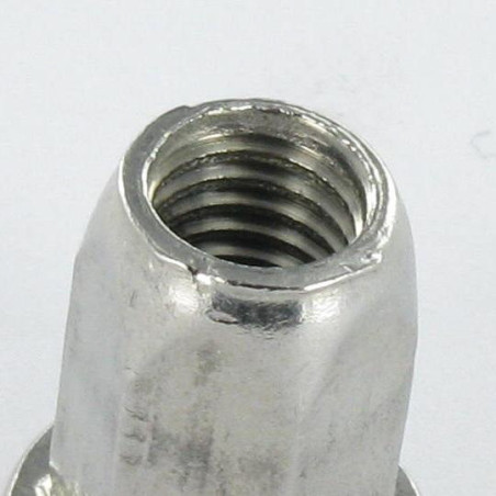 1 x Ecrou A sertir Inox Tête plate Hexagonal M5X14 INPTH 30
