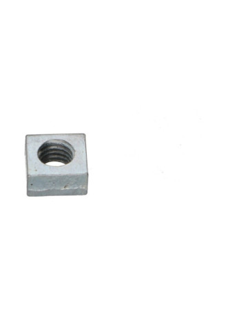 Ecrou carré M5 8X8X4 Acier zingué