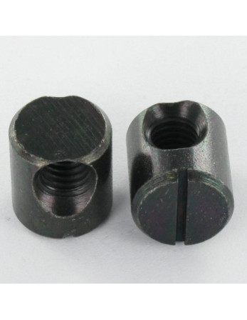 Plot fendu 15X17 M8 DECENTRE Acier zingué noir