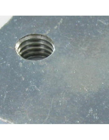PLAQUETTE 2 Trous 75X40X6 M8 Acier zingué