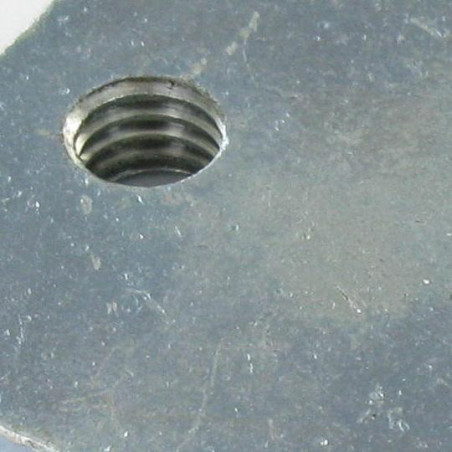 1 x PLAQUETTE 2 Trous 75X40X6 M8 Acier zingué