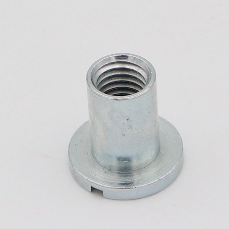 1 x Ecrou Tête Plate Fendue 20X20 M10 Acier zingué