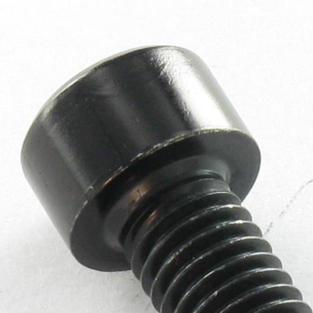 1 x Vis métaux CHC BTR M5X20 Filetage total Classe 8.8 Clé de 4 HC4 Acier zingué noir