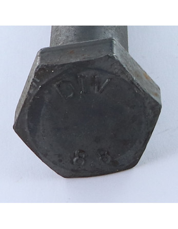 Corps de boulon filetage partiel Tête hexagonale TH M8X80 Classe 8.8 Acier brut