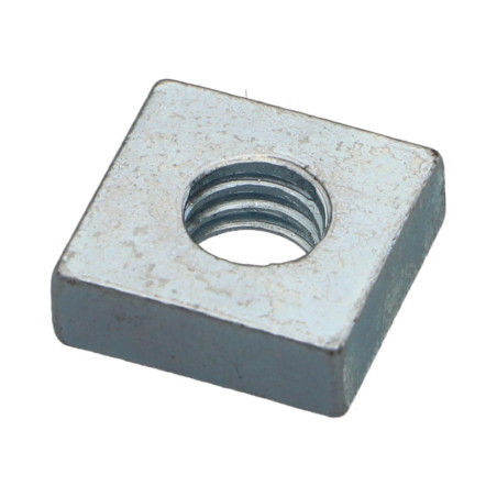 1 x Ecrou carré M5 8X8X4 Acier zingué