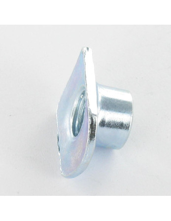 Ecrou à souder INCURVE M10 Acier zingué
