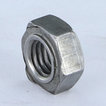 1 x Écrou hexagonale à souder M3 Acier brut 14020